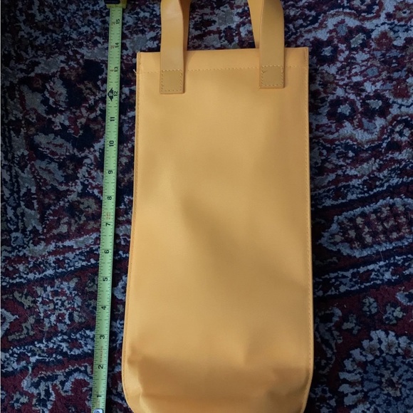 Veuve Clicquot insulated bag with handles - Picture 3 of 3